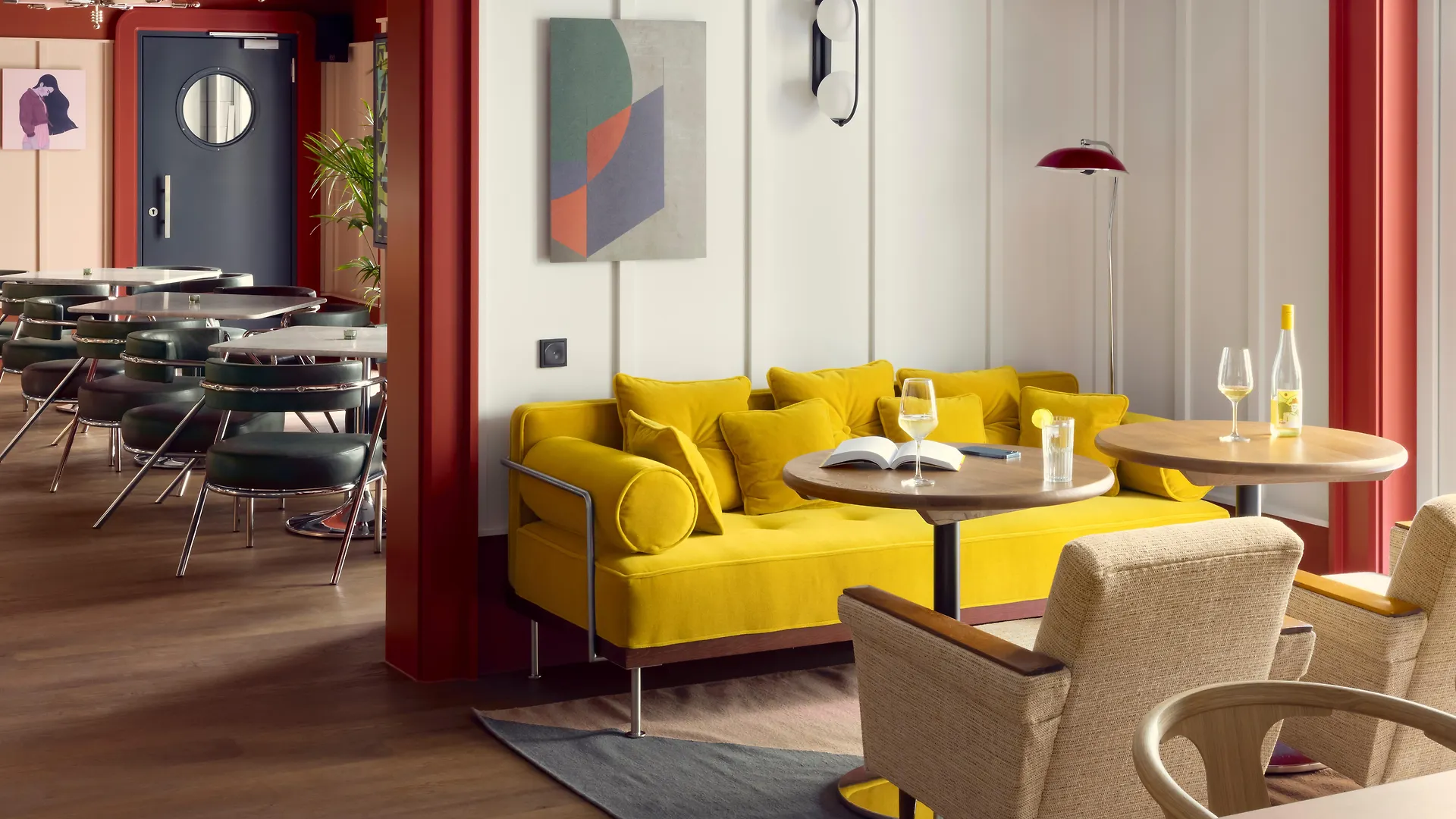 ****  Schwan Locke Hotel Munich Germany